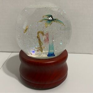 Vintage Sankyo  Merry Christmas Snow Globe  Musical Rare